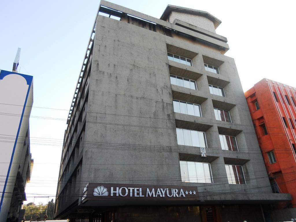 Hotel Mayura Tirupati Esterno foto